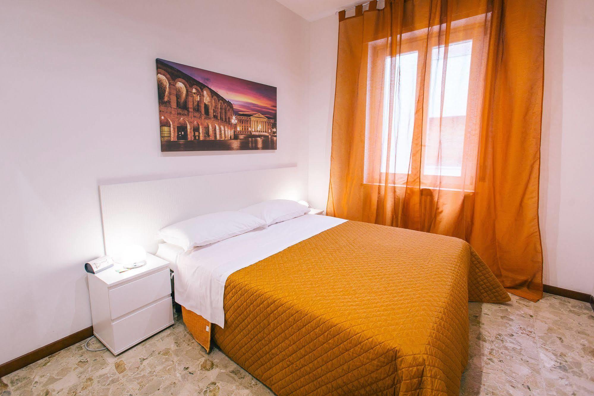 San Nicolo 3 Apartment Verona Luaran gambar